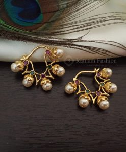 gold polish round earrings