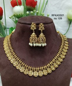 Kasu necklace